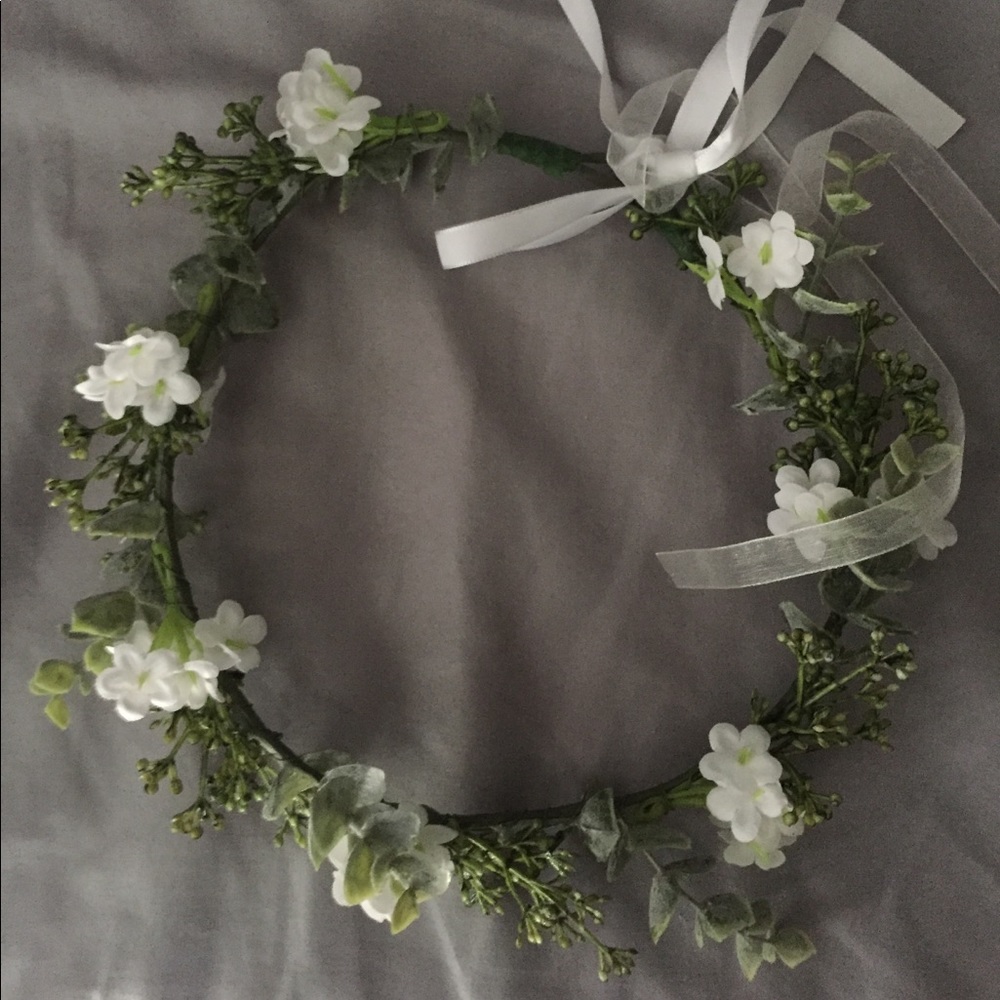 BRAND NEW flower crown